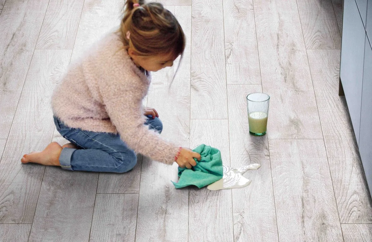 Купить Линолеум Ideal Ultra Country Oak 1 32 кл. от поставщика Консалт Паркет, детальное фото