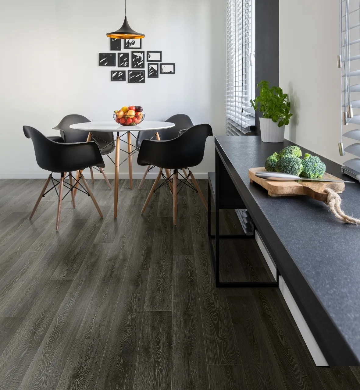 Купить Линолеум Ivc Textile Greenline Carpatians 599 32 кл. от поставщика Консалт Паркет, детальное фото