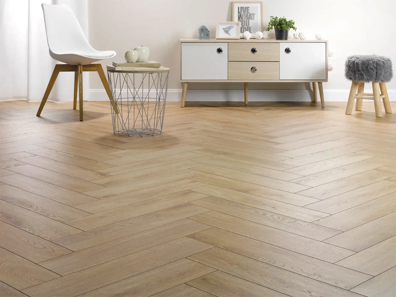 Ламинат Хомфлор Ёлочка 12 BR Пралине / Каджун Дуб (Homflor Herringbone Praline Cajun Oak) 33 кл. от поставщика Консалт Паркет, детальное фото