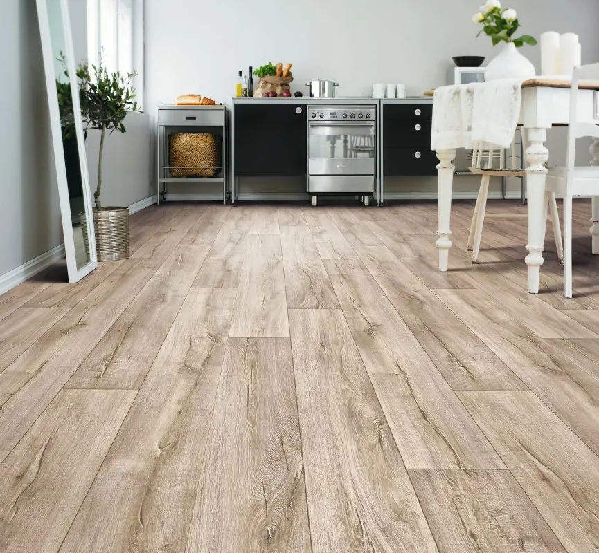 Купить Линолеум Ideal Ultra Cracked Oak 1 32 кл. от поставщика Консалт Паркет, детальное фото
