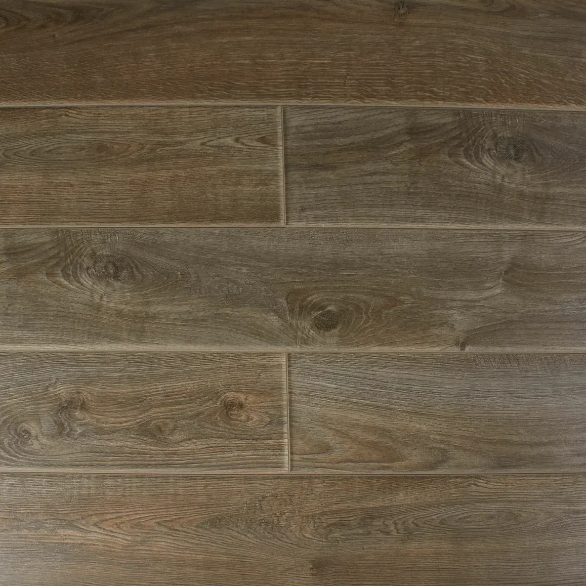 Ламинат Amadei Лютень 41355 Интермеццо 33 кл. от поставщика Консалт Паркет, детальное фото