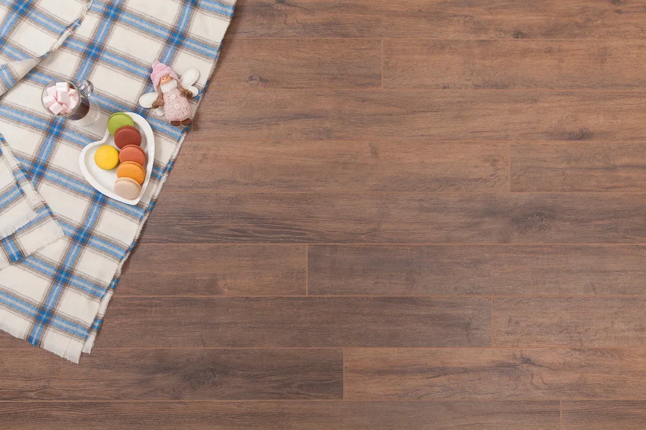 Ламинат Bonkeel Slim 401 32 кл. от поставщика Консалт Паркет, детальное фото