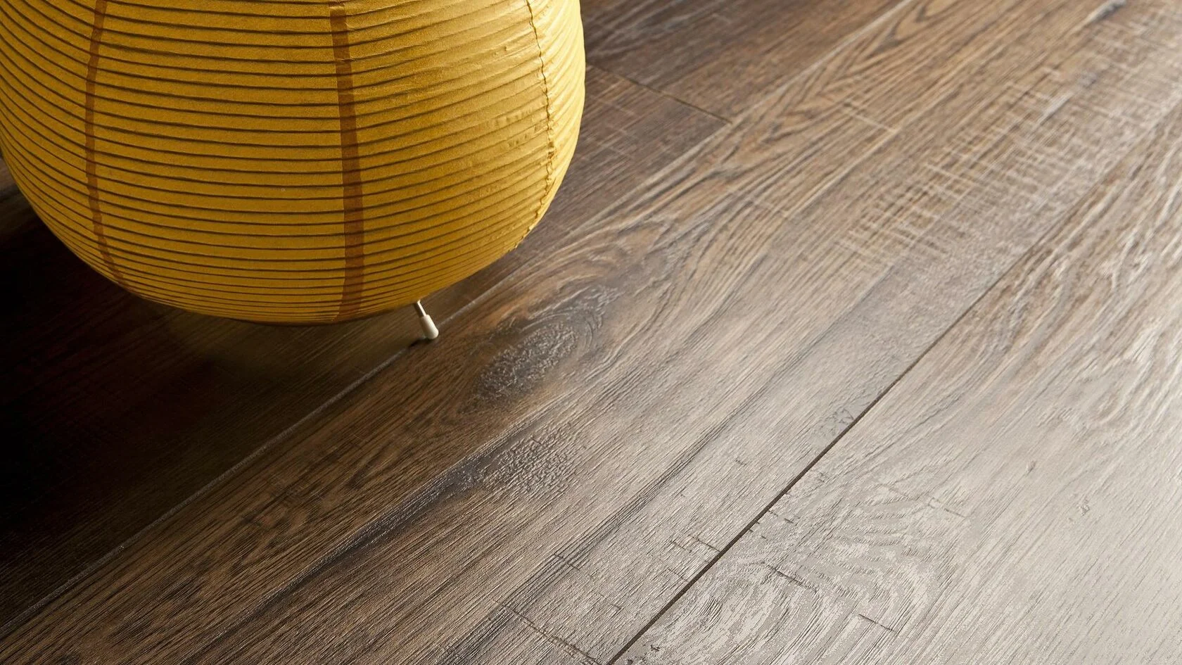 Ламинат Кайндл Натуральное тиснение Премиум Планка Хикори Вэлли (Kaindl Natural Touch Premium Plank) 32 кл. от поставщика Консалт Паркет, детальное фото