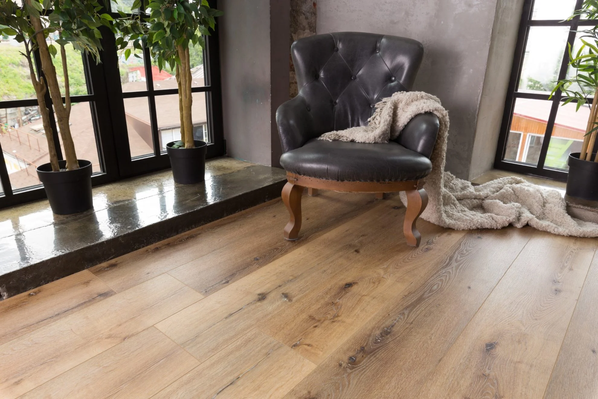 Кварц-винил (ПВХ плитка) Аквафлор РеалВуд XL AF8002XL (Aquafloor Real Wood) 43 кл. от поставщика Консалт Паркет, детальное фото