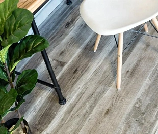 Кварц-винил (ПВХ плитка) Альпайн Флор Ультра ЛВТ ЕСО 5-18 Дуб Лесной (Alpine Floor ULTRA LVT)