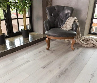 Кварц-винил (ПВХ плитка) Аквафлор РеалВуд XL AF8005XL (Aquafloor Real Wood)